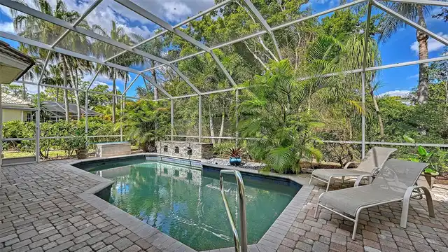 Listing Photo 32
