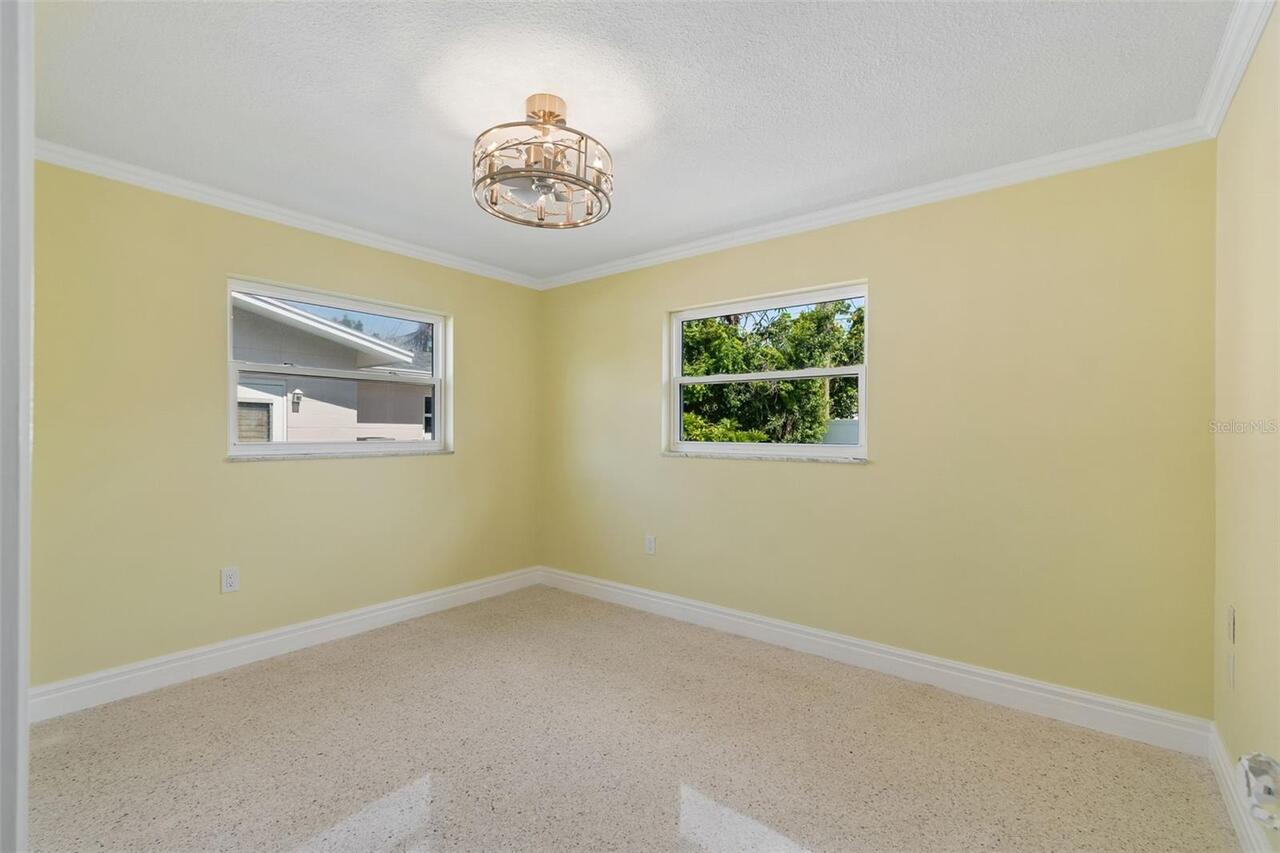 Listing Photo 23