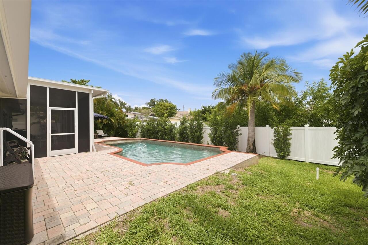 Listing Photo 32