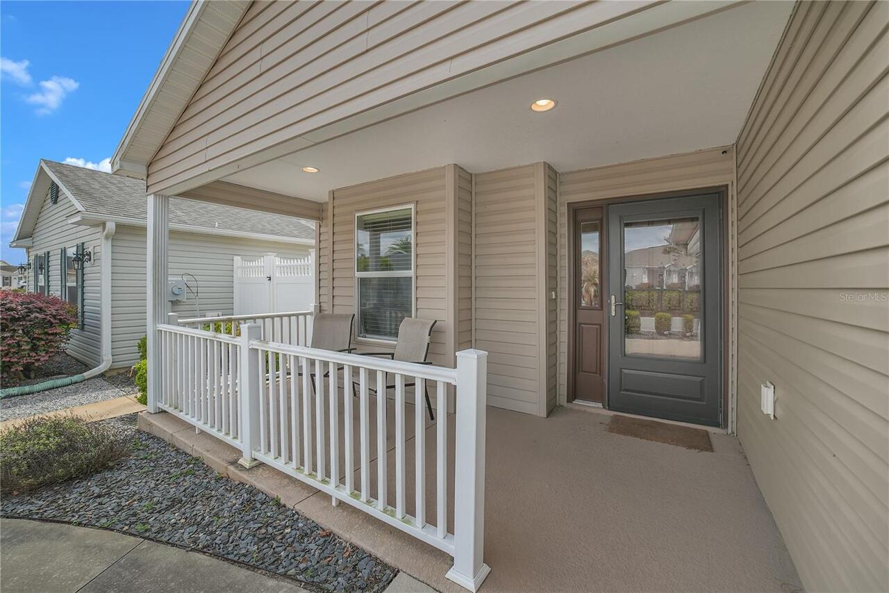 Listing Photo 8