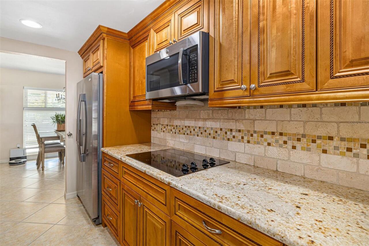 Listing Photo 15