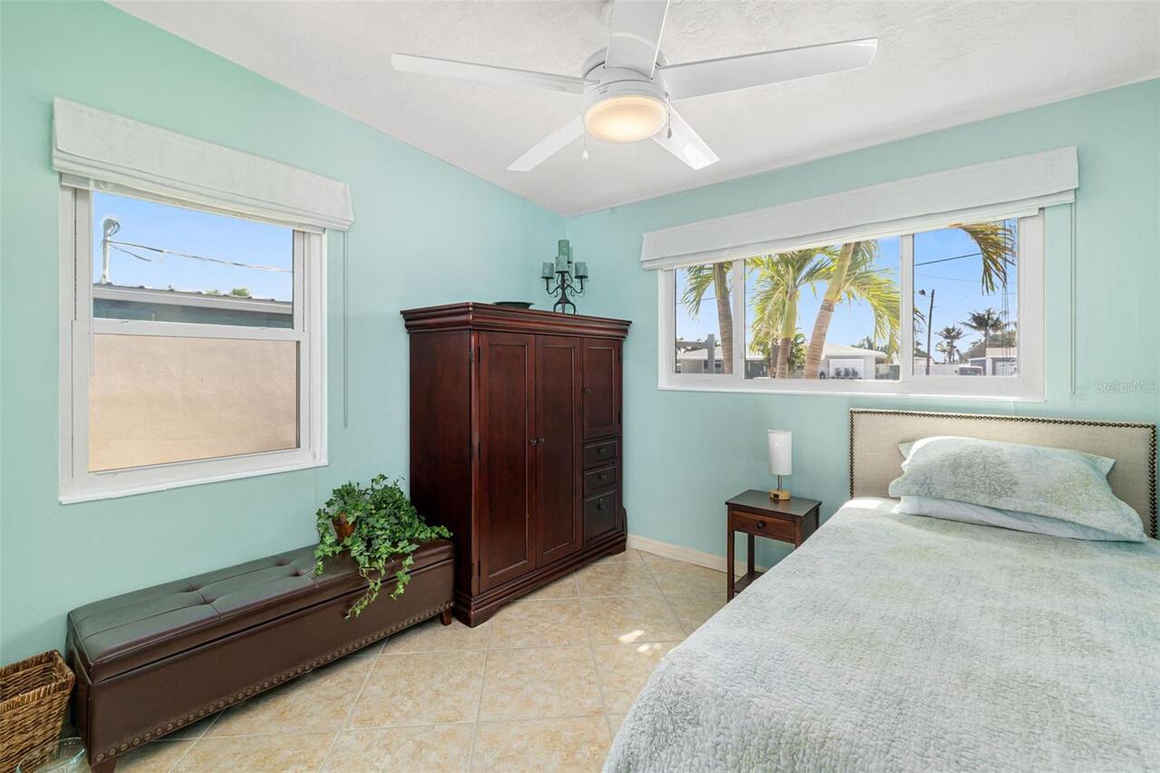 Listing Photo 25