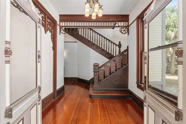 Listing Photo 15