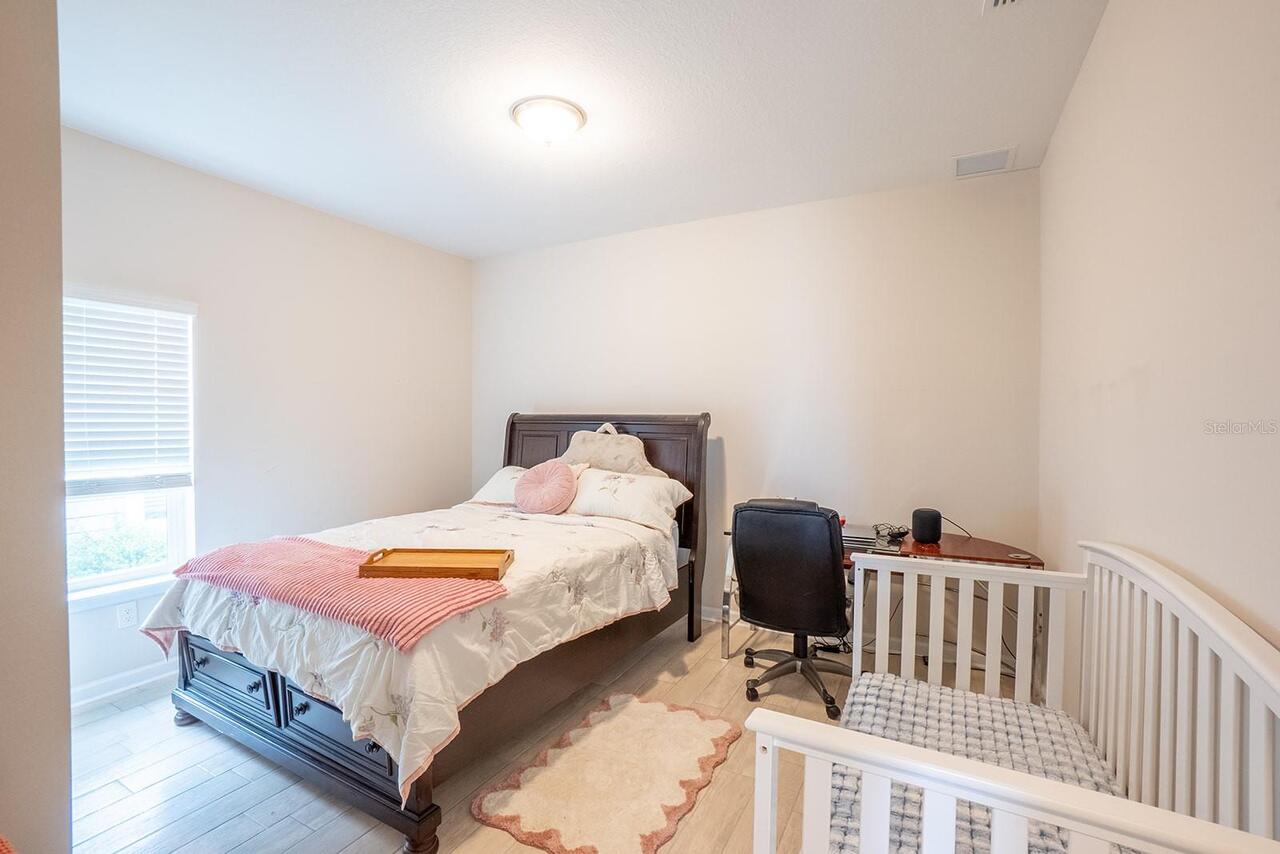 Listing Photo 17