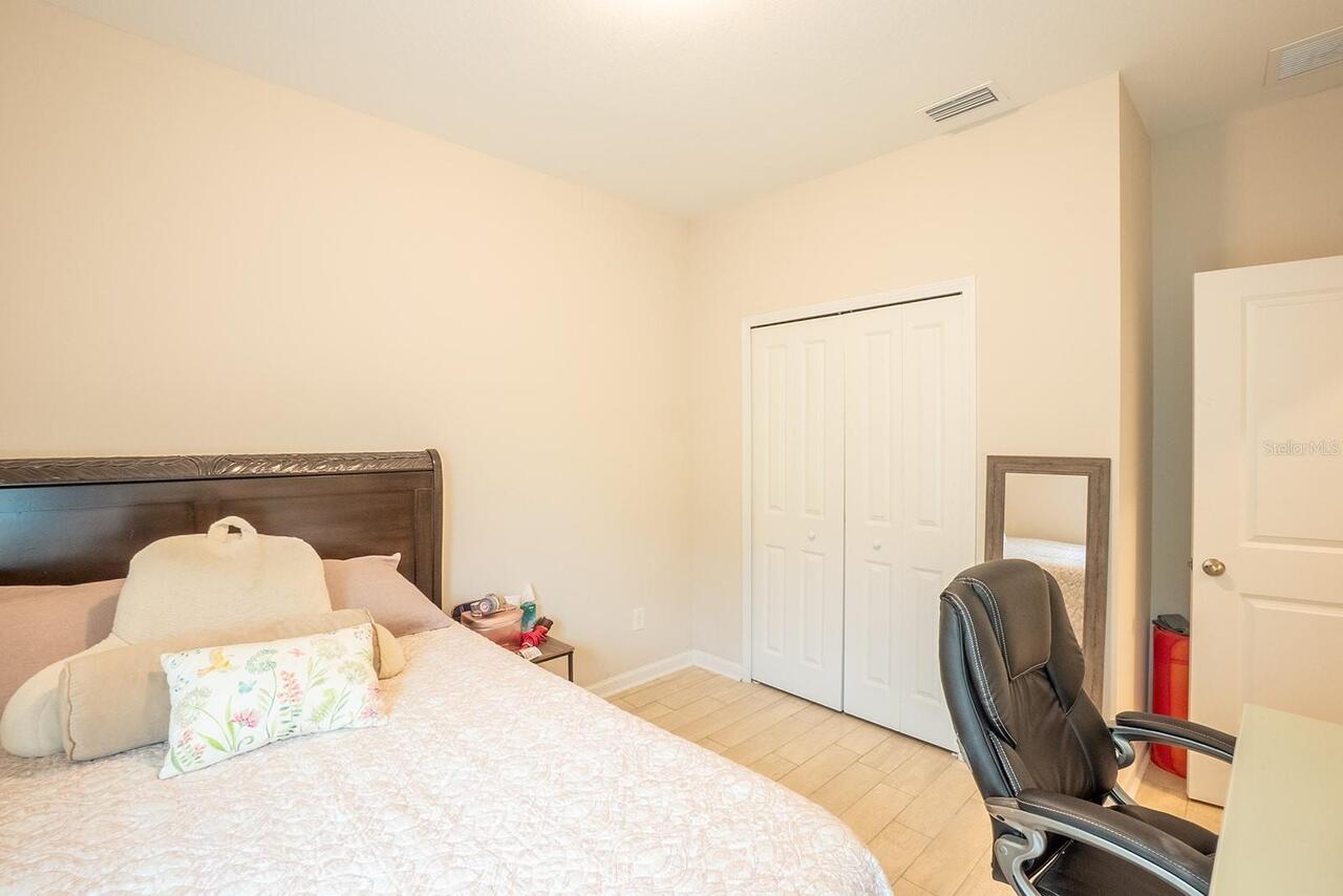 Listing Photo 20