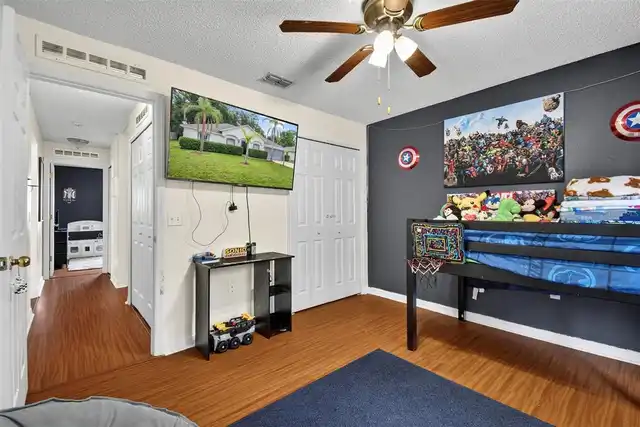 Listing Photo 22