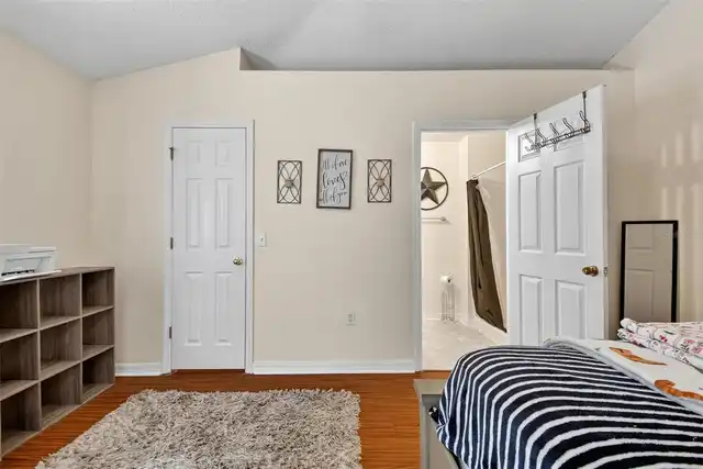 Listing Photo 33