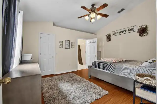 Listing Photo 35