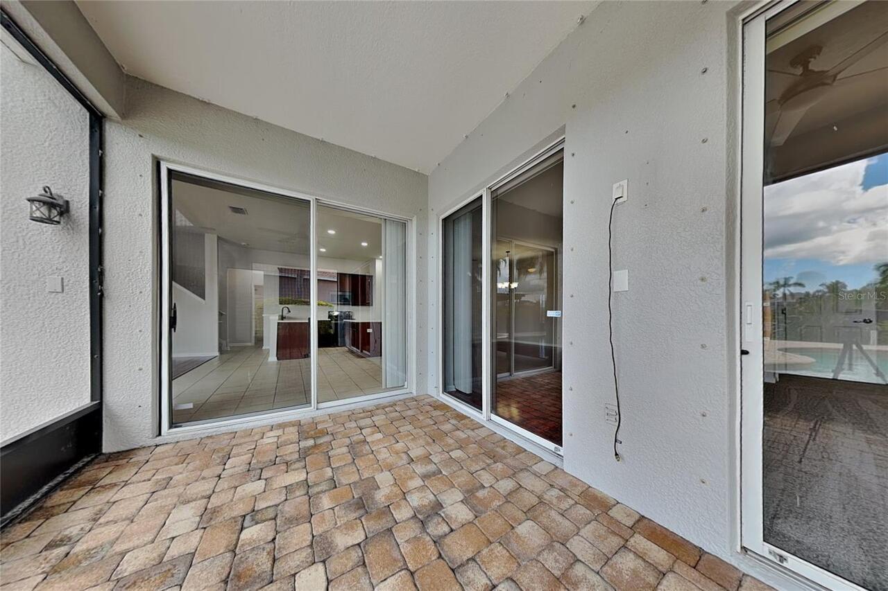 Listing Photo 9