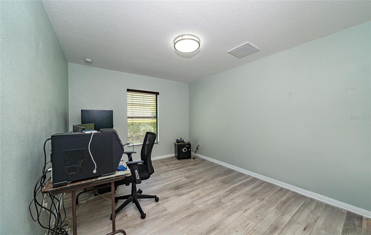Listing Photo 25