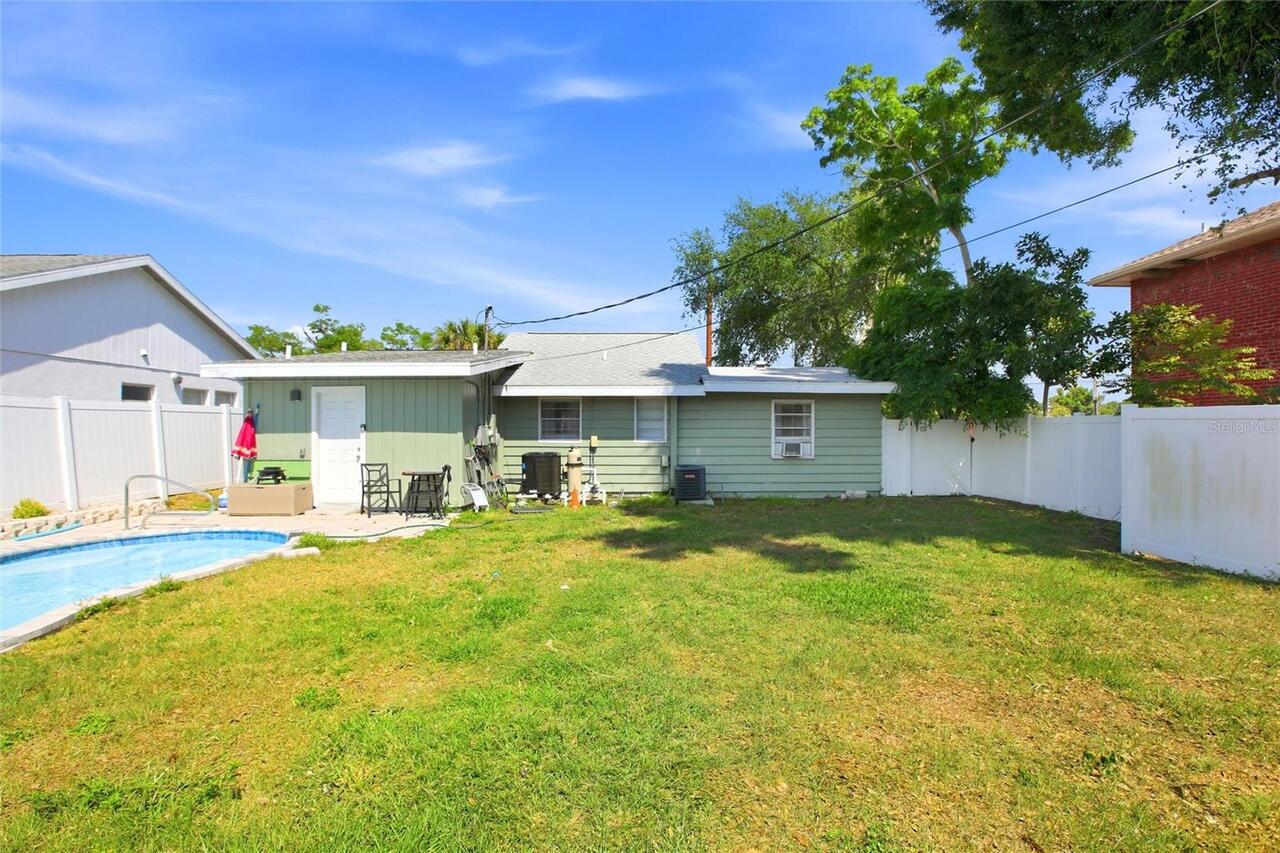 Listing Photo 28