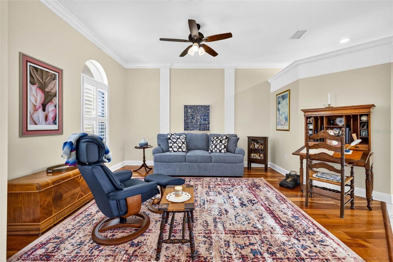 Listing Photo 11