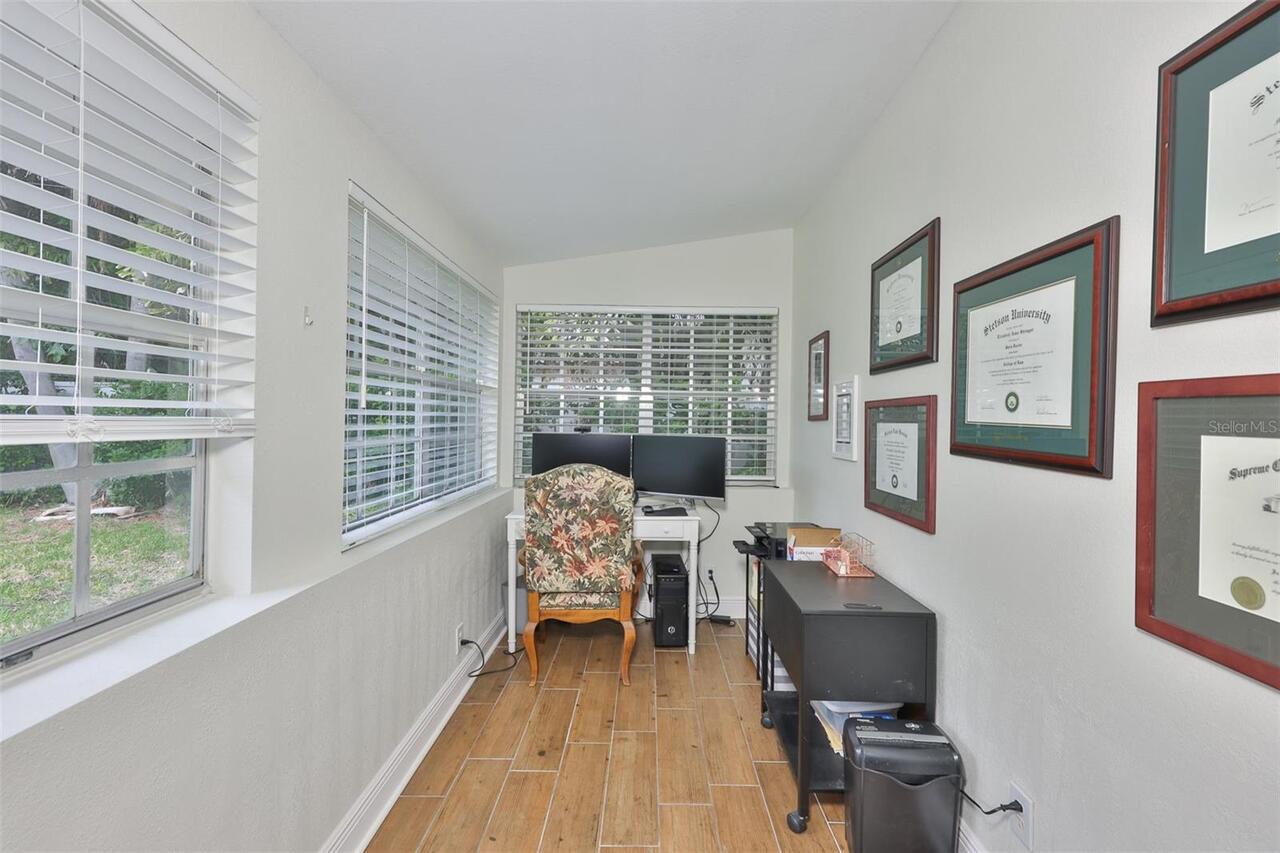 Listing Photo 17
