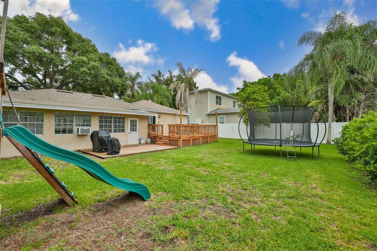 Listing Photo 34