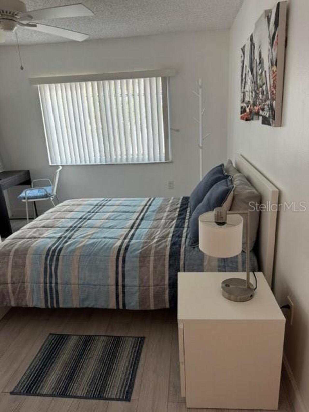 Listing Photo 11