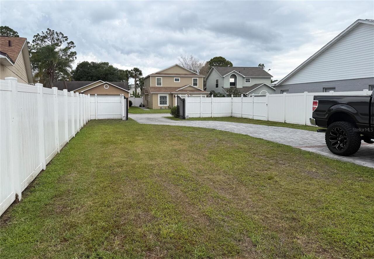 Listing Photo 26