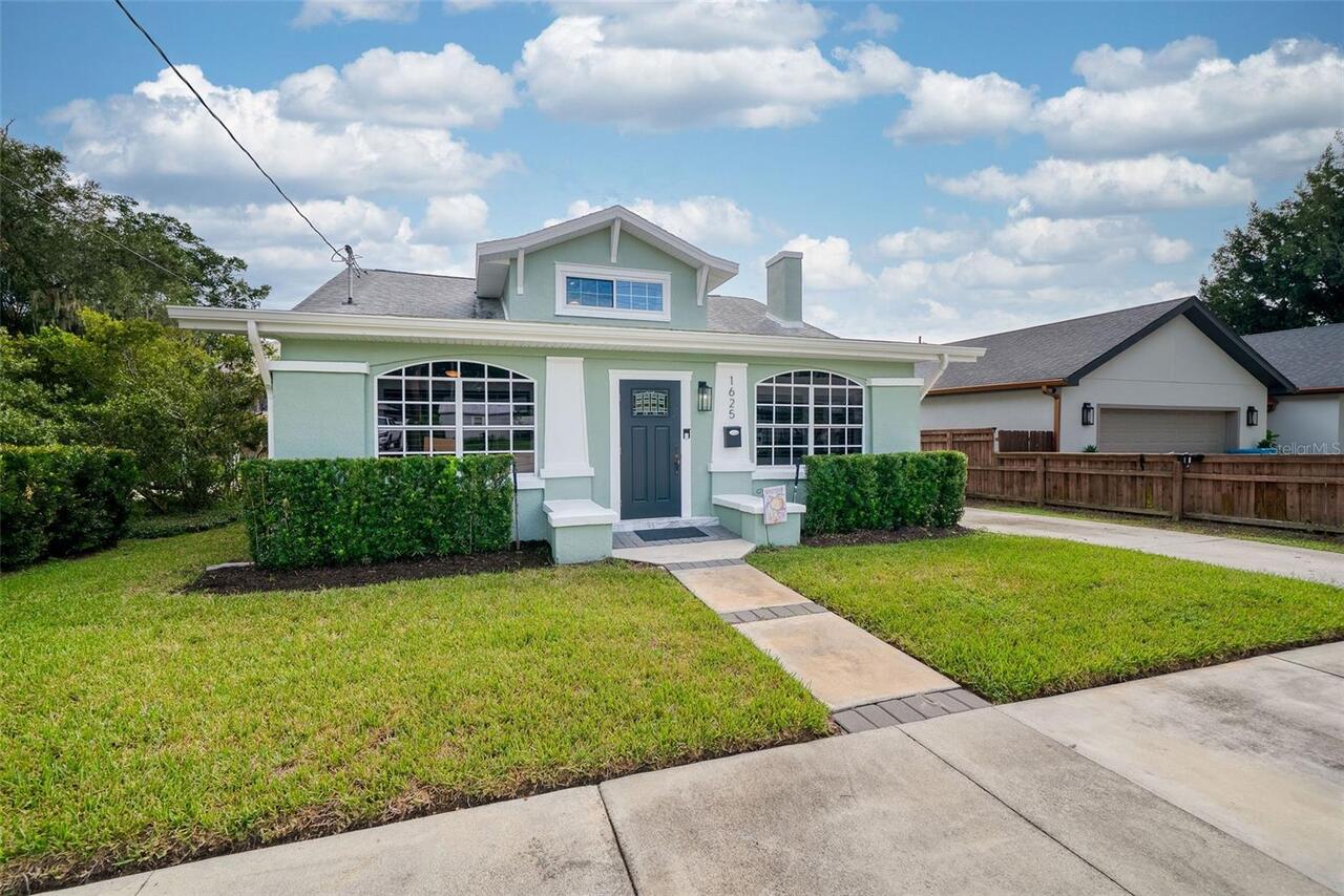 Listing Photo 1