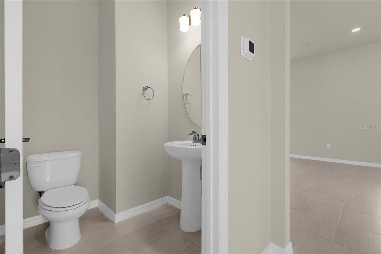 Listing Photo 12