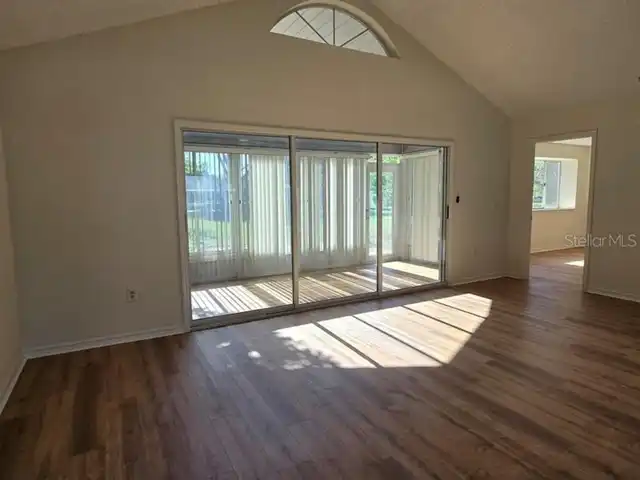 Listing Photo 28