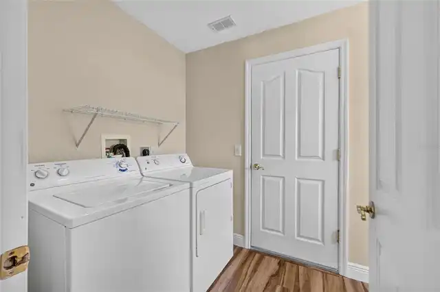Listing Photo 34
