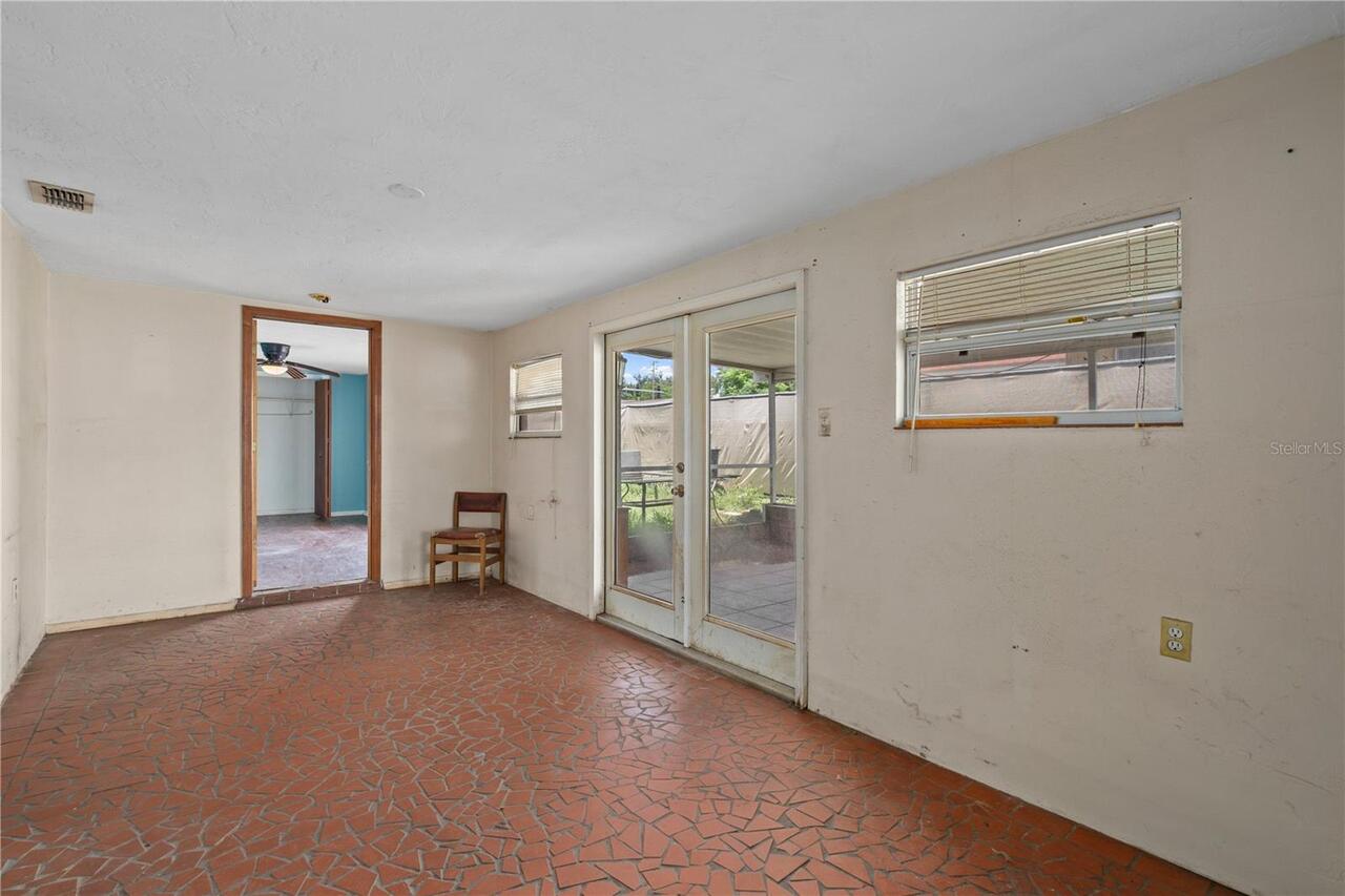 Listing Photo 8