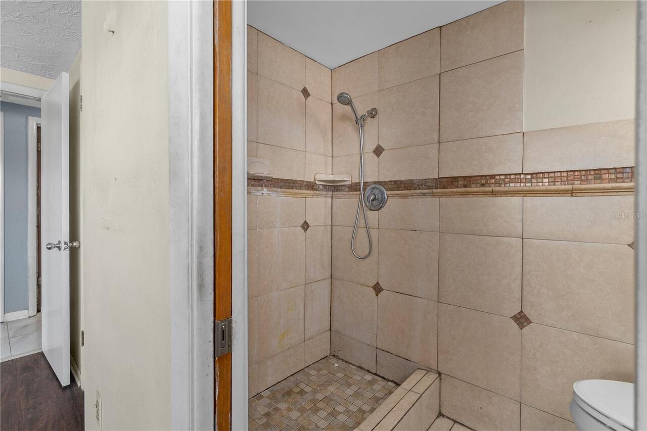 Listing Photo 20