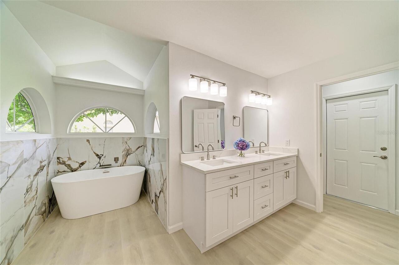 Listing Photo 37