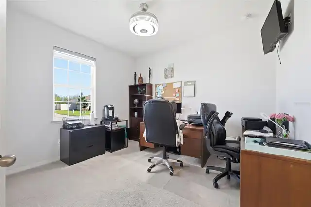 Listing Photo 16