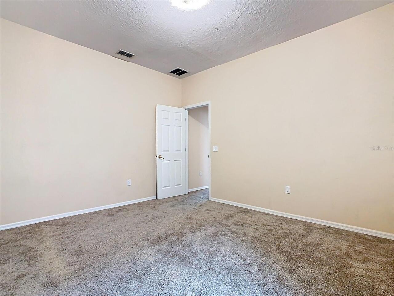 Listing Photo 37