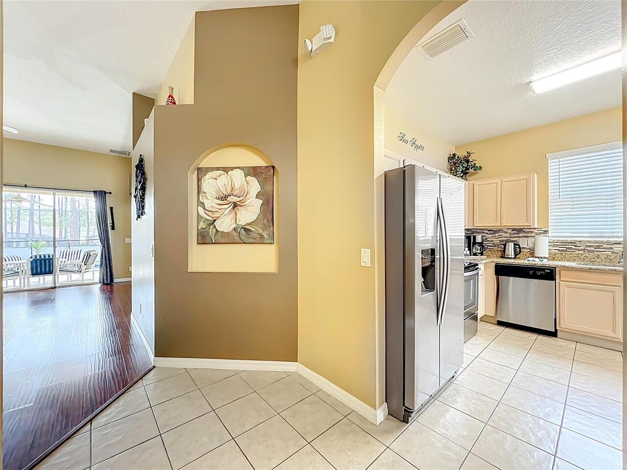 Listing Photo 7