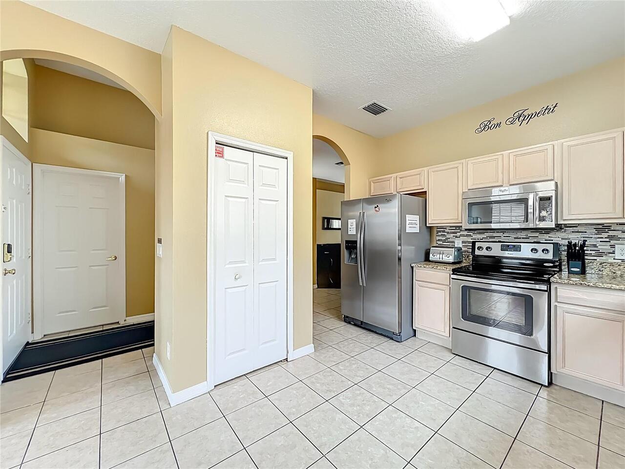 Listing Photo 13