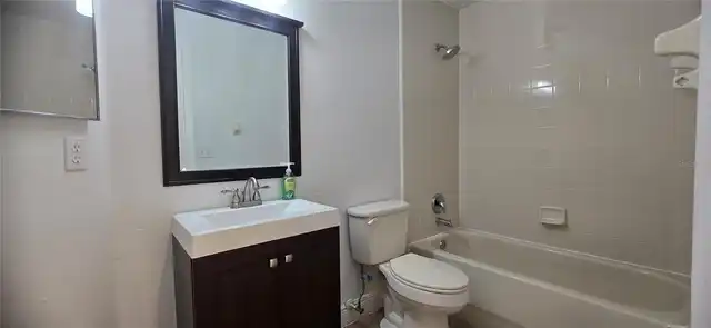 Listing Photo 20