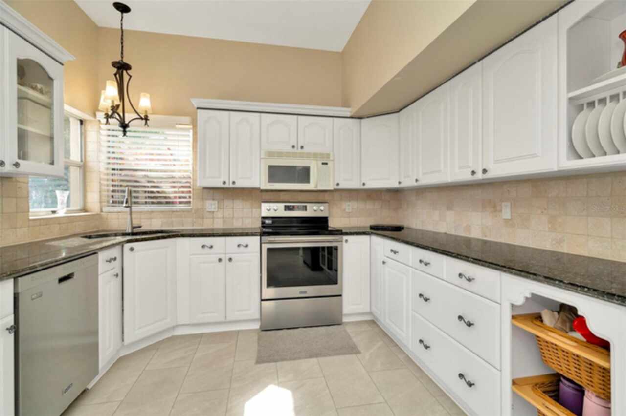 Listing Photo 13
