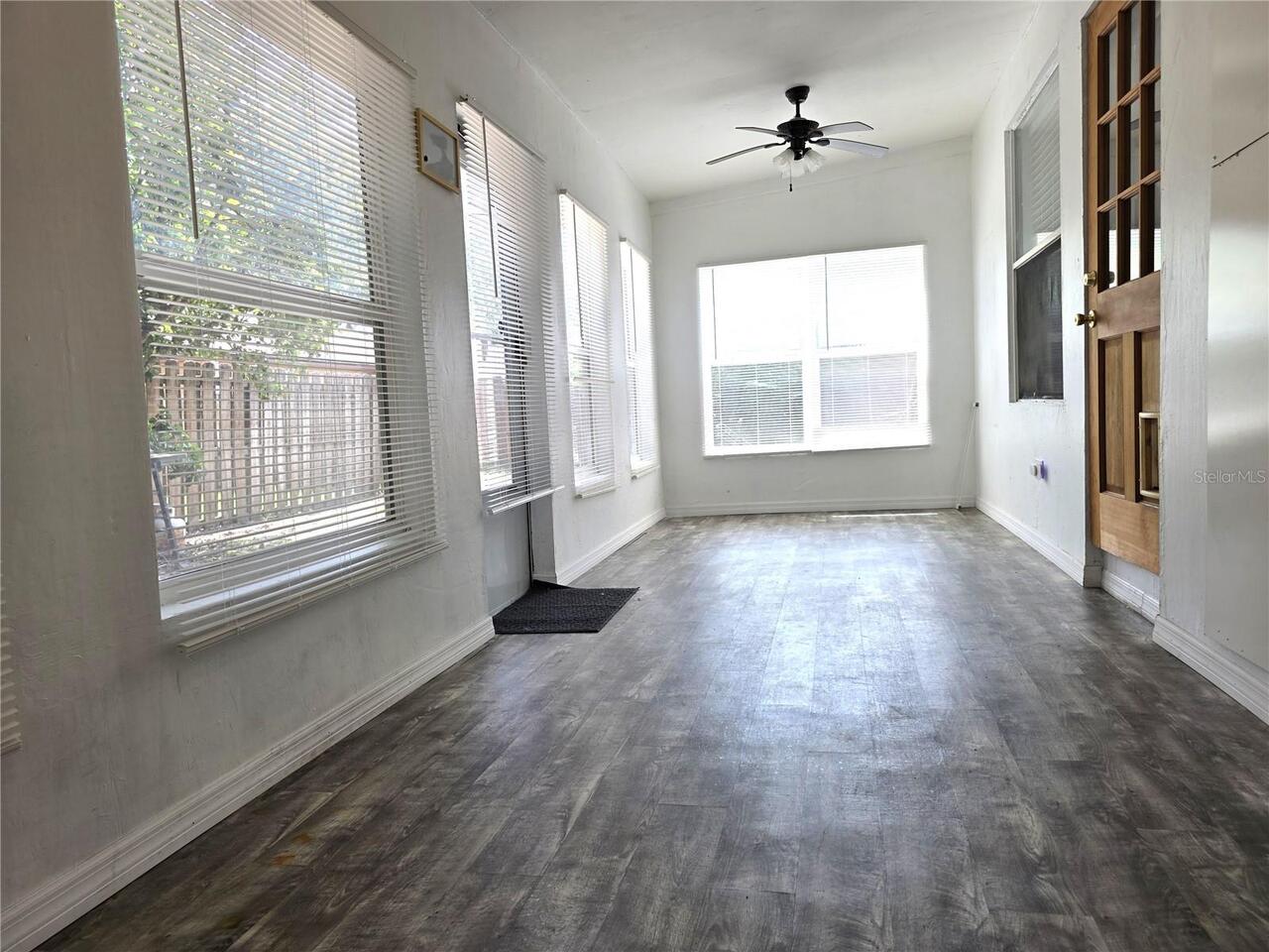 Listing Photo 17
