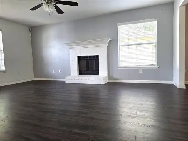 Listing Photo 6