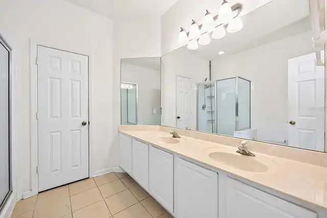 Listing Photo 13