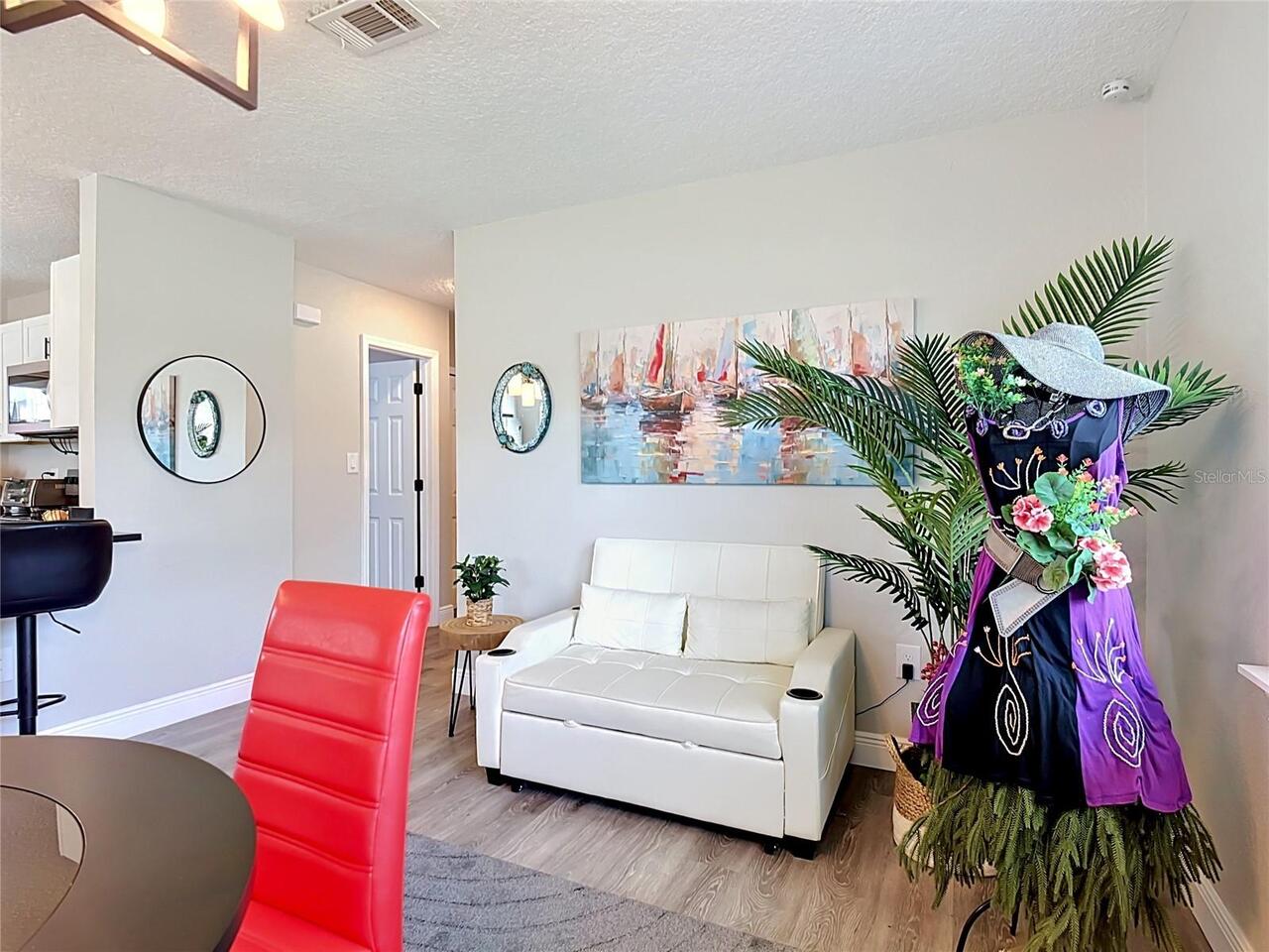 Listing Photo 7