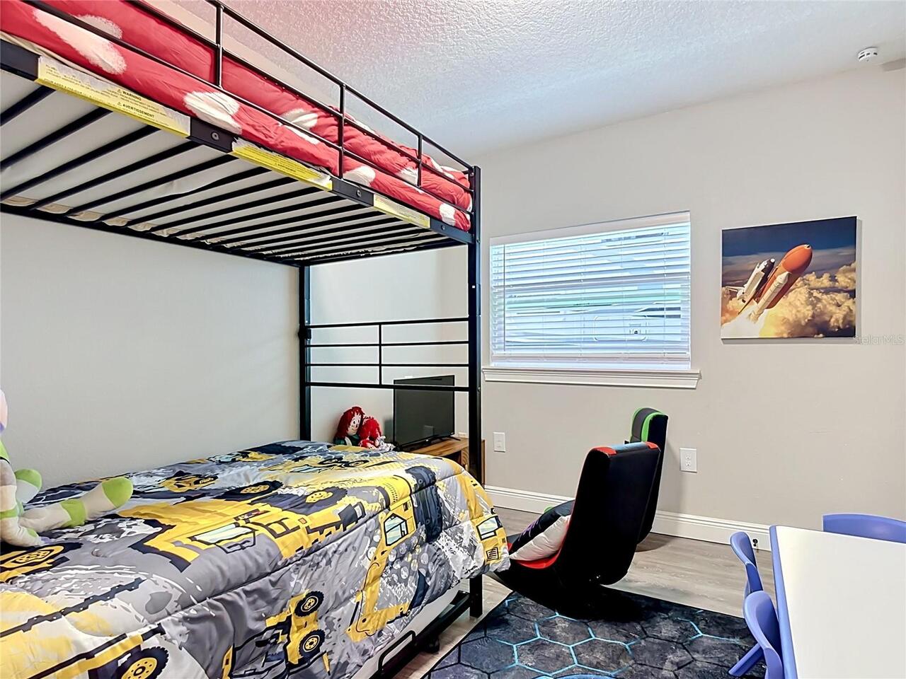 Listing Photo 32