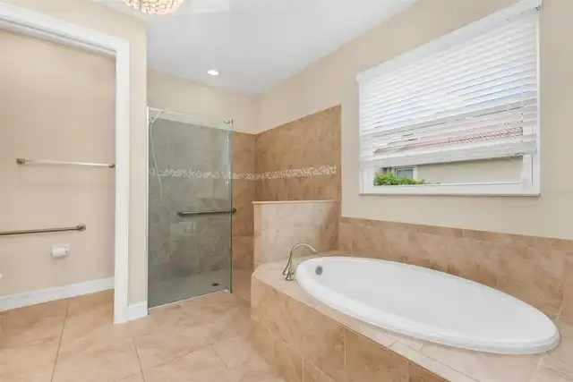 Listing Photo 21