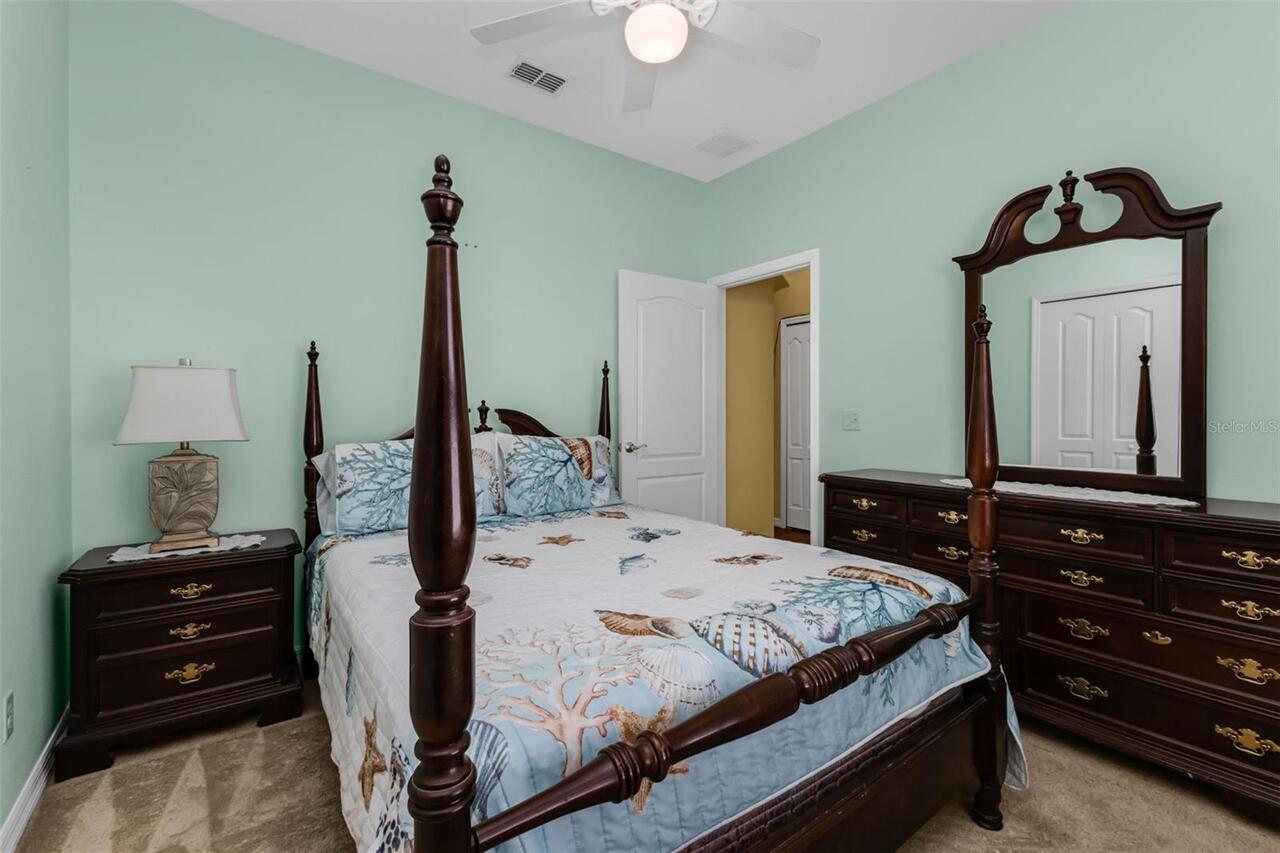 Listing Photo 14