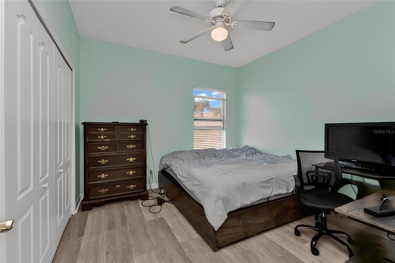 Listing Photo 16