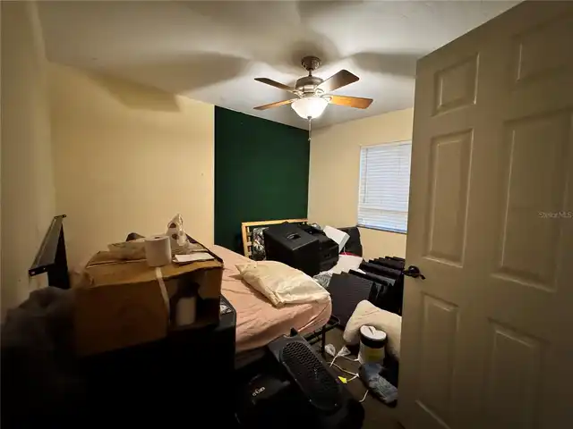 Listing Photo 11