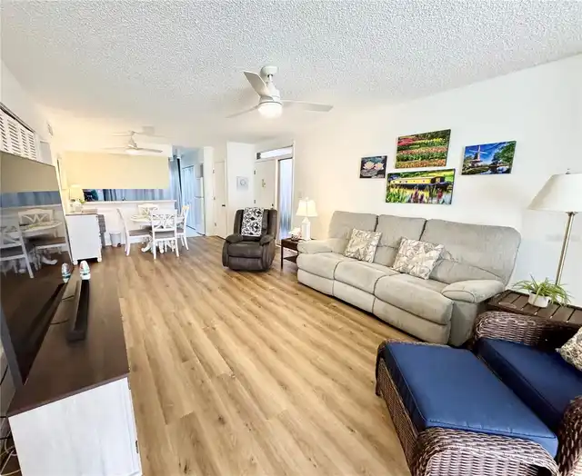 Listing Photo 7