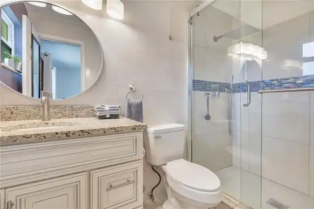 Listing Photo 18
