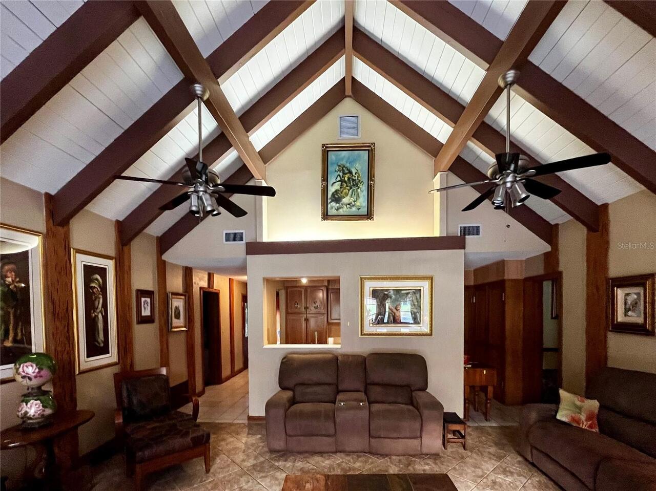 Listing Photo 14