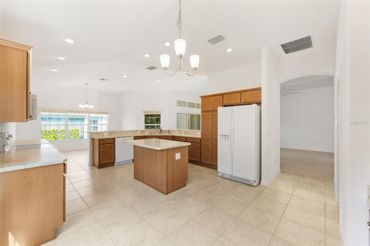 Listing Photo 17