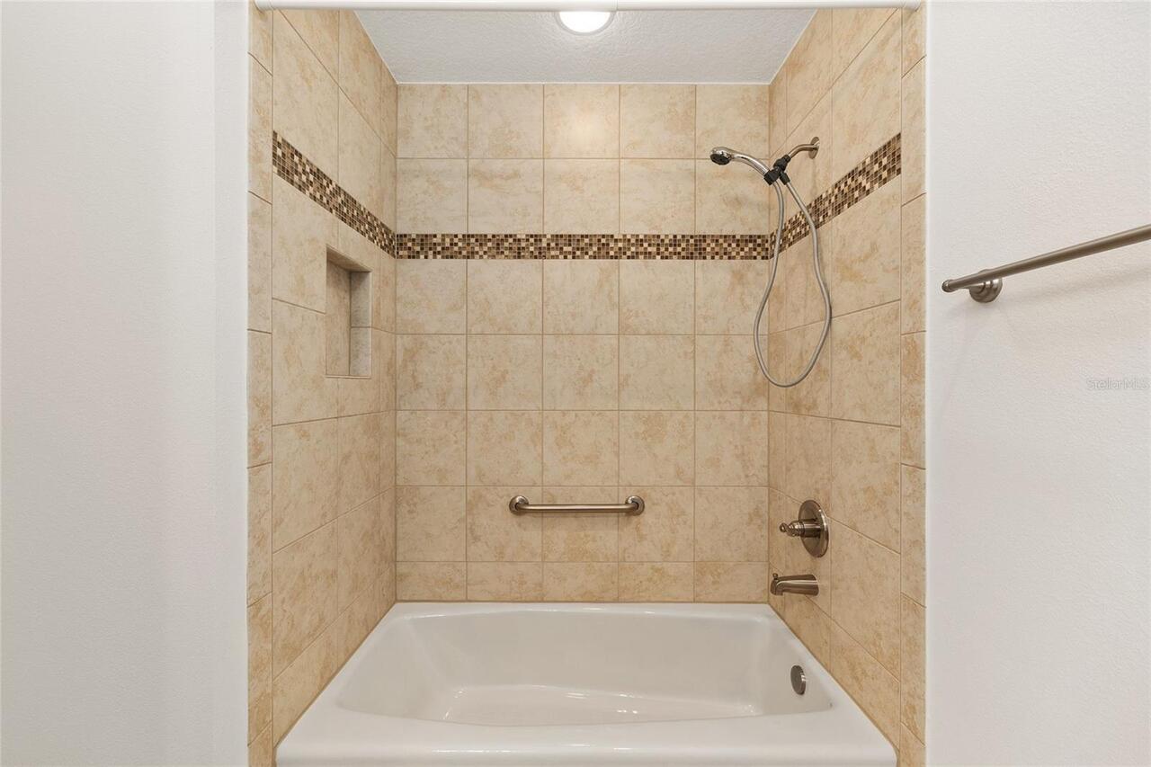 Listing Photo 35