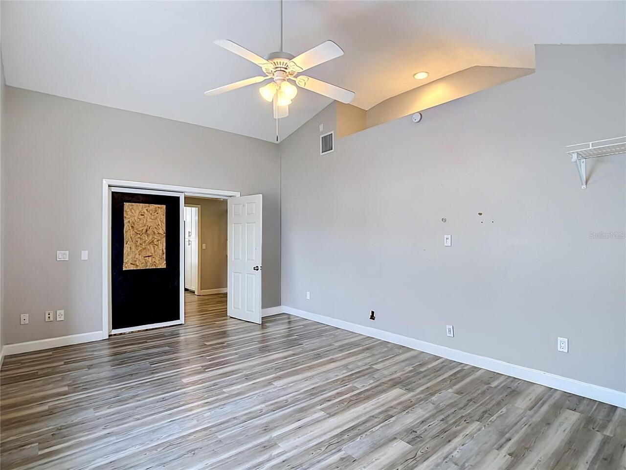 Listing Photo 33
