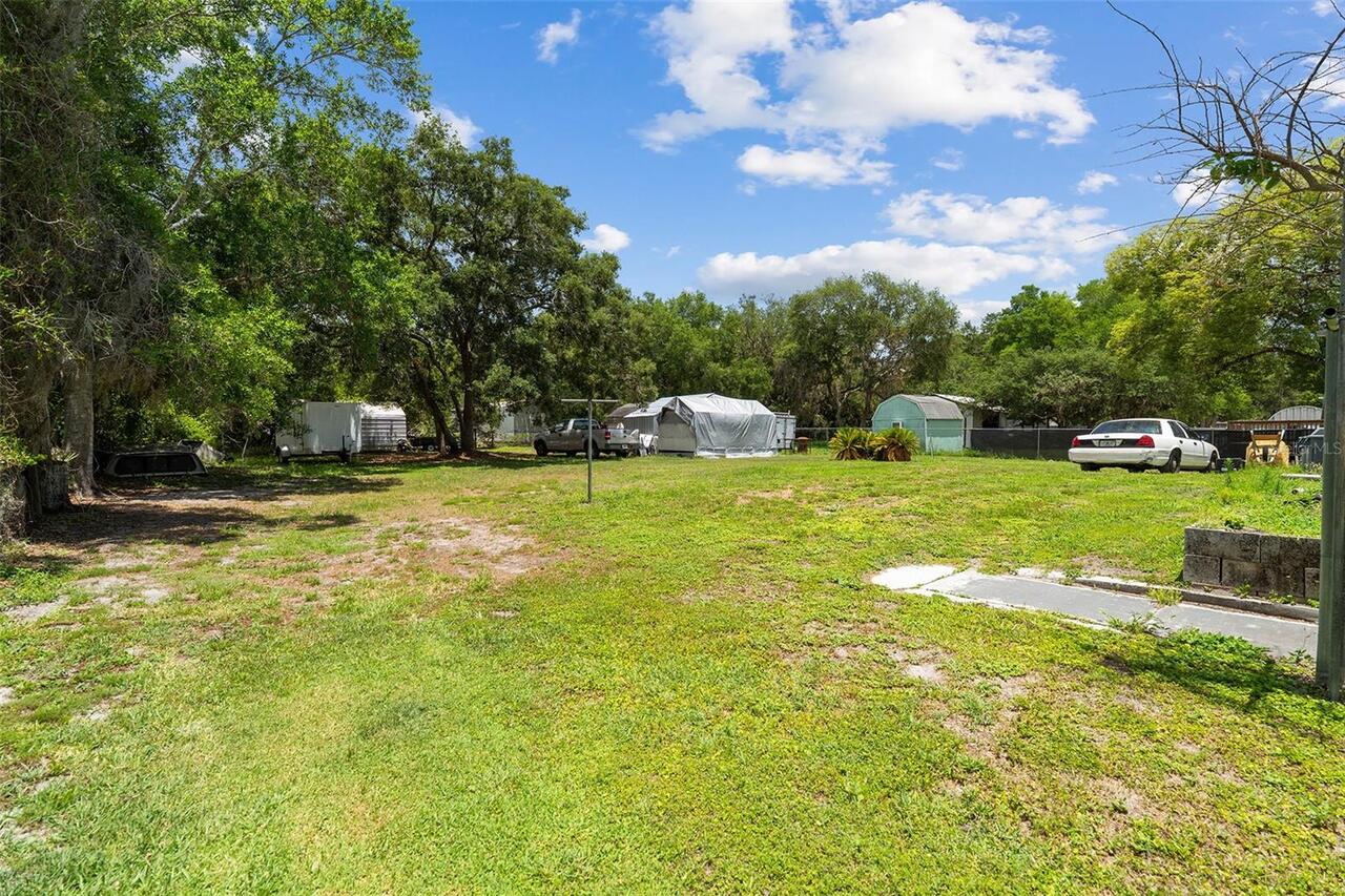 Listing Photo 9