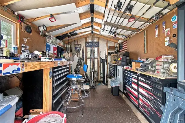 Listing Photo 37